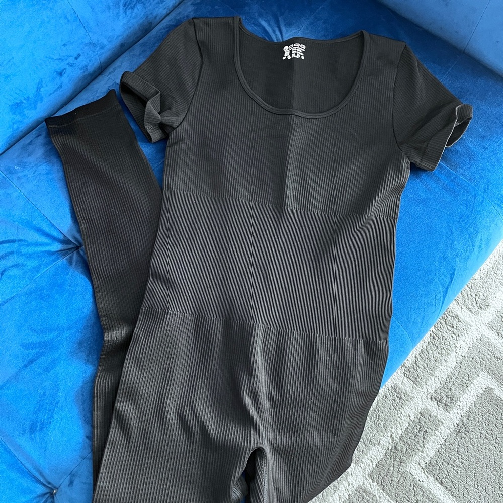oqq ribbed jumpsuit 🤎 - Picture 5 of 7